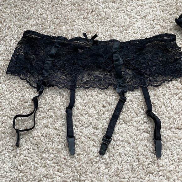 Women set - Picture 3 of 8